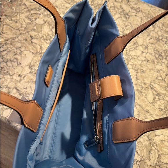 Tory Burch Ella Small Tote - NWT - Picture 2 of 16